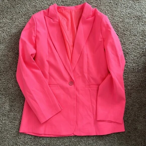 Neon Pink two piece blazer & short set - Picture 3 of 4
